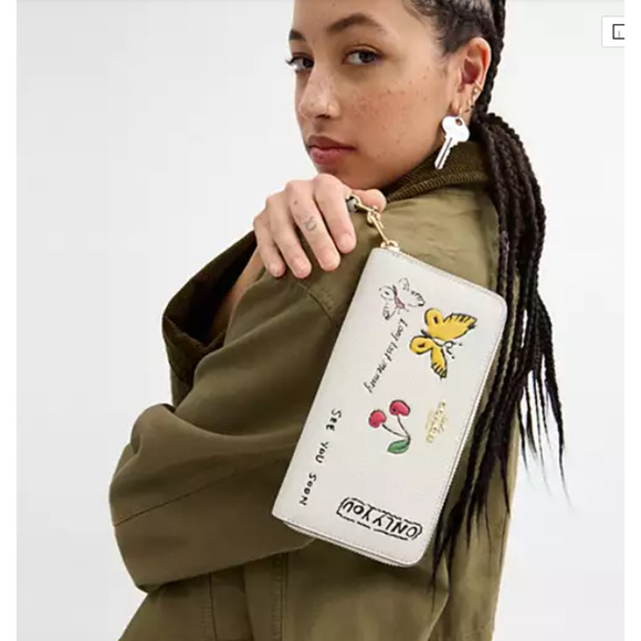 Coach Long Zip Around Wallet With Sketch Print In Chalk Multi CAX11 NWT - Picture 5 of 6